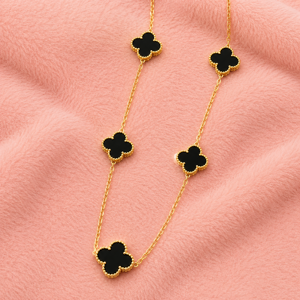 Vanck Black Necklace