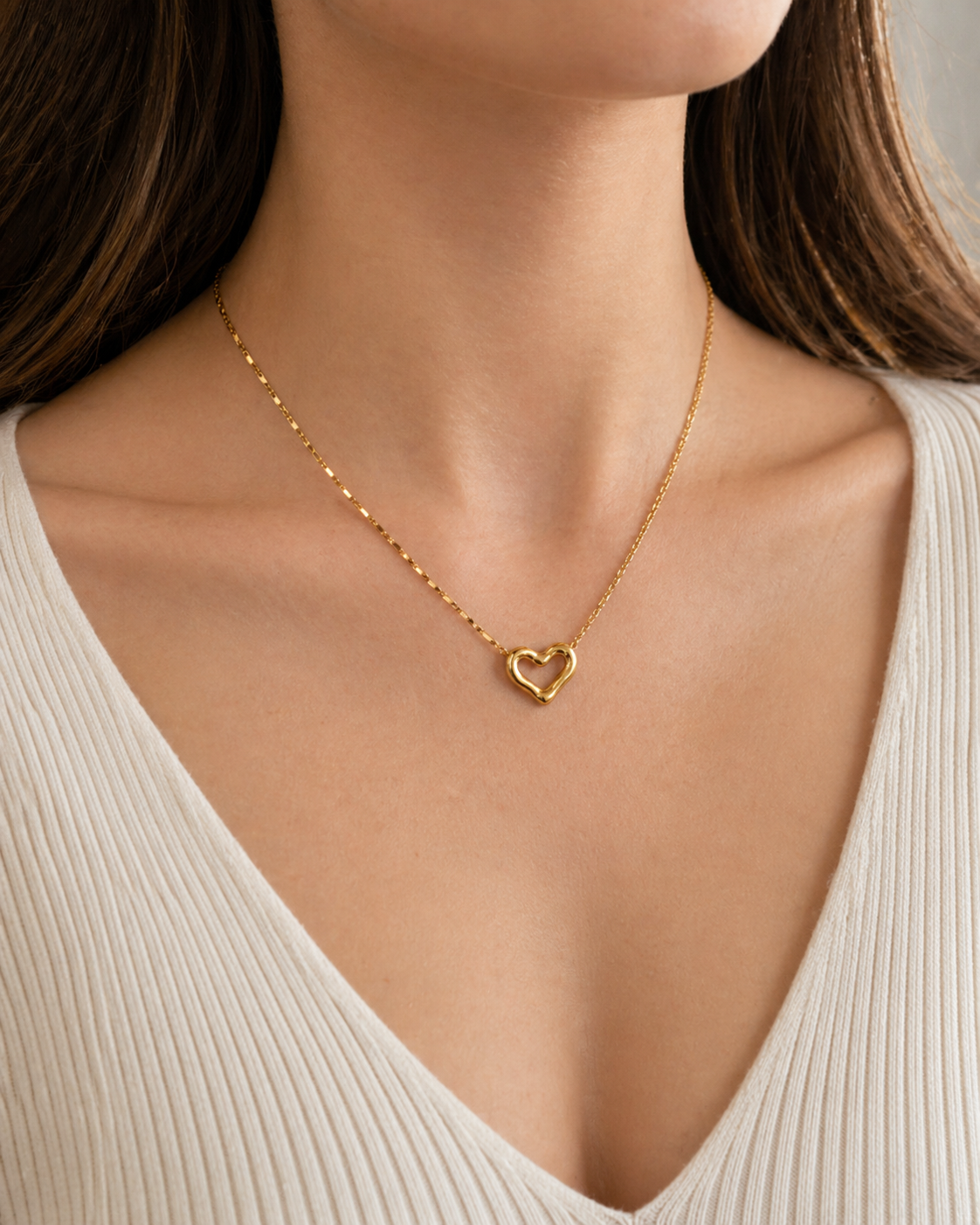 Gold Heart Pendant Necklace