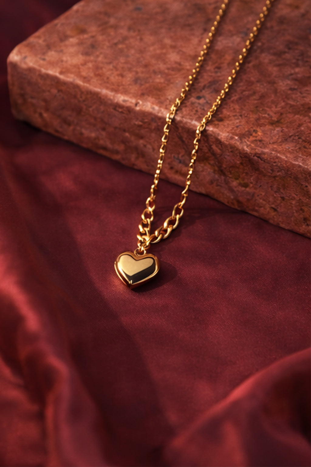 Gold Heart Pendant Necklace