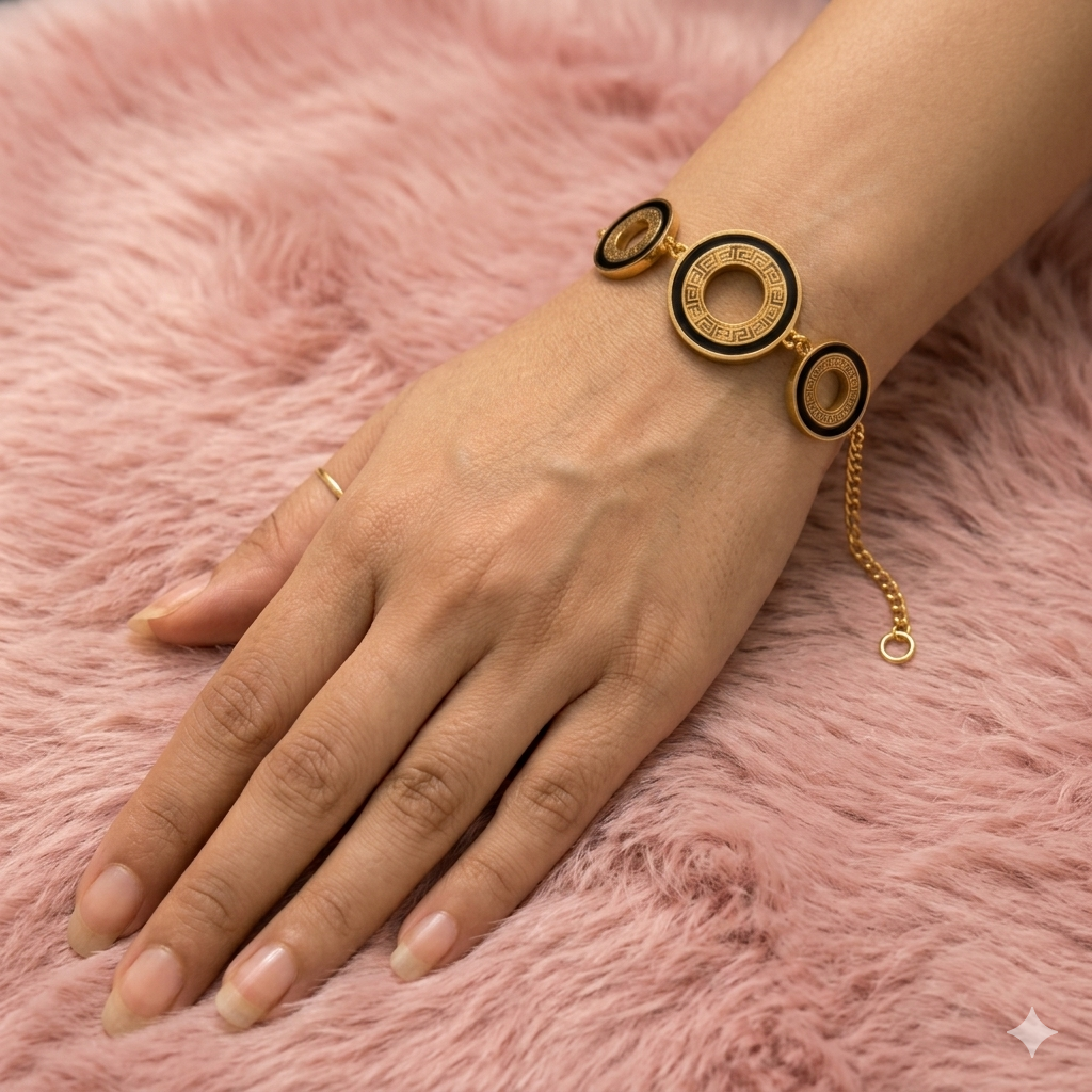 Circle Charm Bracelet